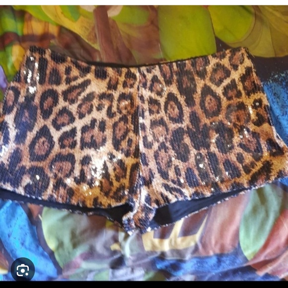 Charlotte Russe leopard sequin shorts - Picture 9 of 12
